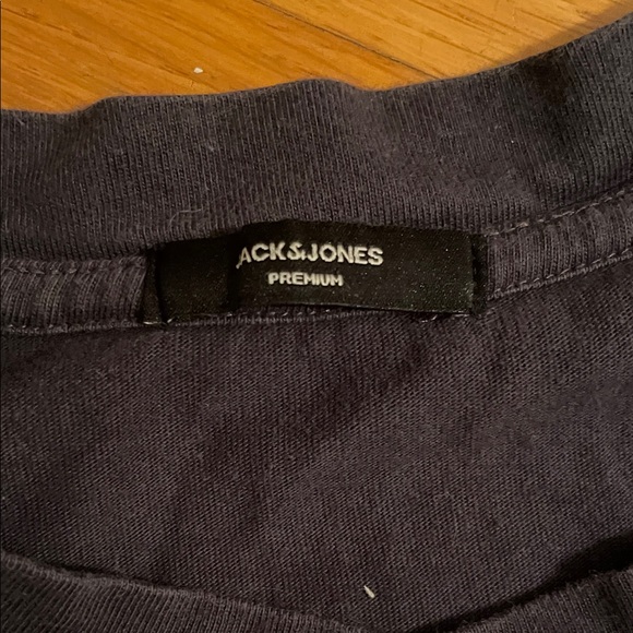 Jack & Jones Men's Dark Long Sleeve Tee - Picture 2 of 5